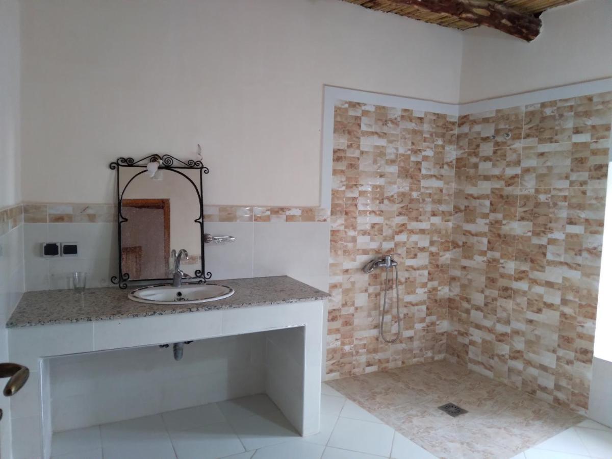 Hotel Et Restaurant Riad Amodou تنغير المظهر الخارجي الصورة